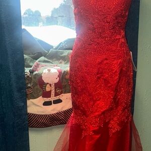 JJs House Red Lace Dress *Christmas*
